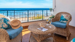 Welcomely - Terrace by the sea - Cala Gonone
